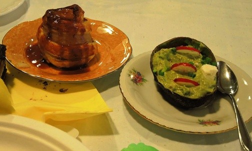 Faszerowane awokado i pieczona gruszka - to tylko dwa z mnóstwa pomysłów kulinarnych, jakie realizowali uczestnicy warsztatów Caritas
