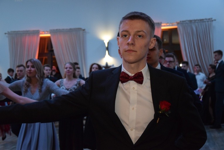 Studniówka Klasycznego LO im. ks. S. Konarskiego w Skierniewicach