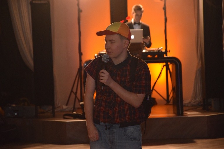 Studniówka Klasycznego LO im. ks. S. Konarskiego w Skierniewicach