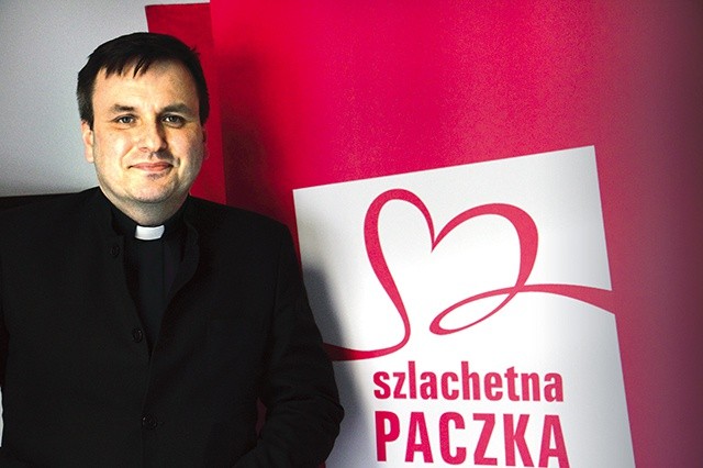 – Chcę służyć idei mądrej pomocy – deklaruje kapłan.