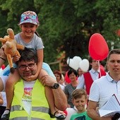 ▼	Organizacja Marszu dla Życia i Rodziny to jedno z zadań osób zaangażowanych w duszpasterstwo rodzin.