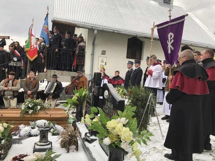 Pogrzeb ks. prał. Stanisława Kuczka w Trzebini