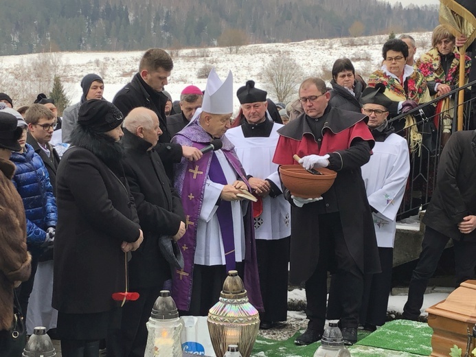 Pogrzeb ks. prał. Stanisława Kuczka w Trzebini