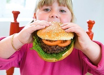Dietetycy alarmują: ponad 30 proc. polskich dzieci ma nadwagę.