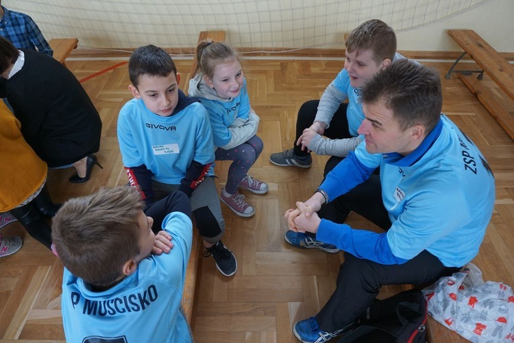 "Bieg po radość" w szkole salezjańskiej w Dzierżoniowie