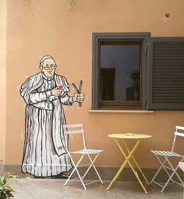 Nowy mural z papieżem Franciszkiem w Rzymie