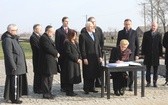 Prezydencki hołd dla ofiar KL Auschwitz-Birkeanu