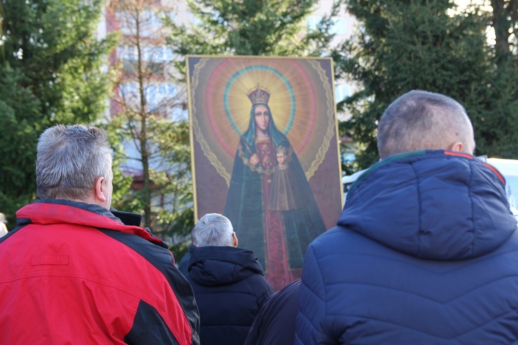 Matka Boża Kodeńska w więzieniu