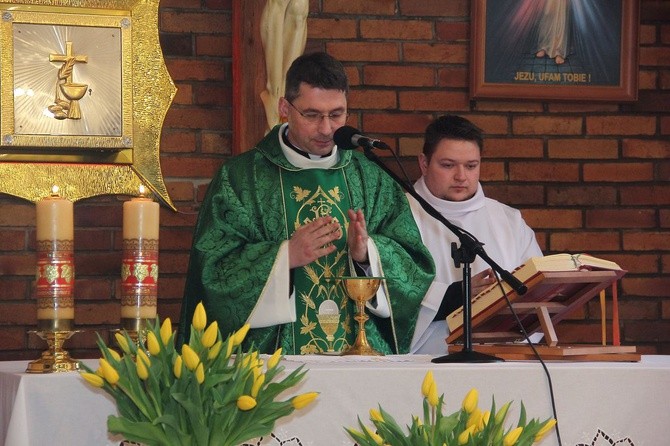 Droga Krzyżowa w ikonie w Dalęcinie