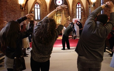 Br. Jacek Hajnos OP: Sztuka sakralna może prowadzić do Boga