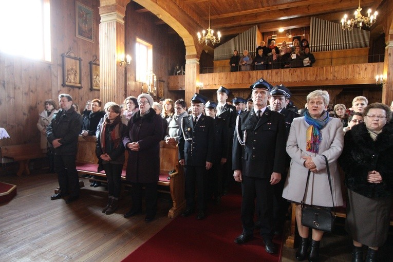 Poświęcenie odnowionego kościoła w Węgrzynowie