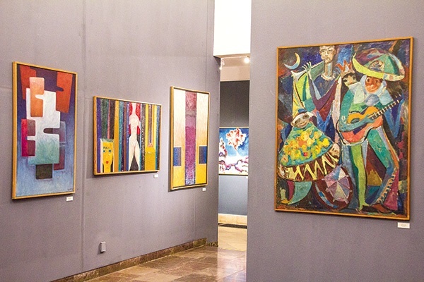 ◄	Jubileuszowa wystawa w sandomierskim muzeum.