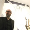 Artysta na spotkaniu w Muzeum Miedzi w Legnicy.