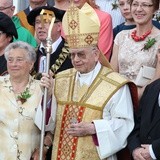 Biskup Alojzy Orszulik na swoim jubileuszu w Żorach