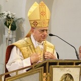 Biskup Alojzy Orszulik na swoim jubileuszu w Żorach