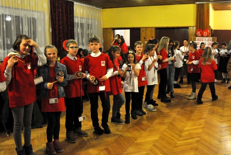 10-lecie Szkolnego Koła Caritas w Zdzieszowicach
