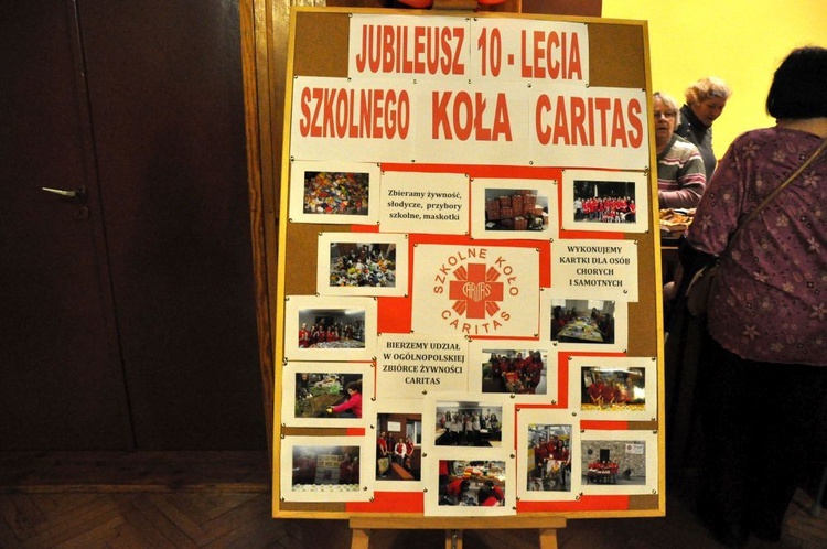 10-lecie Szkolnego Koła Caritas w Zdzieszowicach