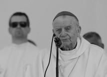 Śp. Bp Orszulik towarzyszył pielgrzymom ŁPPM każdego roku 
