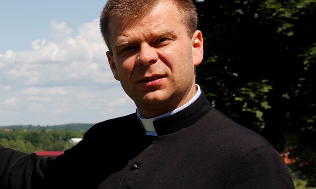 Ks. Konrad Świstak