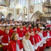 Abp Skworc: Obowiązuje nas miara miłości i miłosierdzia