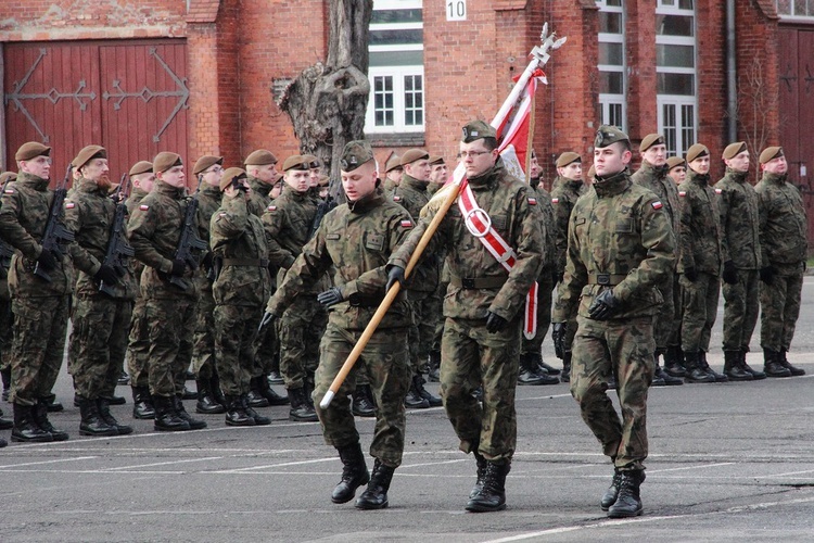 Przysięga żołnierzy 7 Pomorskiej Brygady OT