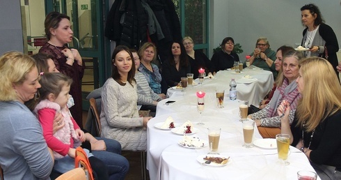 W bistro o byciu kobietą utalentowaną