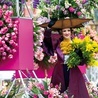 „Wojna kwiatów”, czyli parada platform ozdobionych kwiatami, to jedna z atrakcji karnawału odbywającego się  w Nicei.
