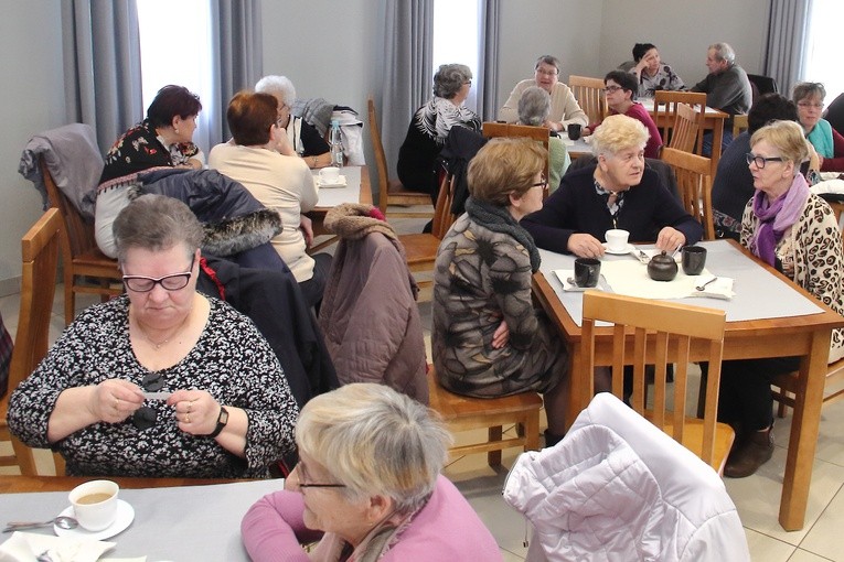 Rekolekcje dla seniorów w Skrzatuszu