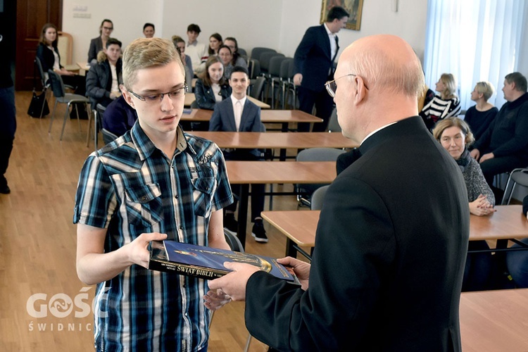 Diecezjalny etap XXIX Olimpiady Teologii Katolickiej w Świdnicy