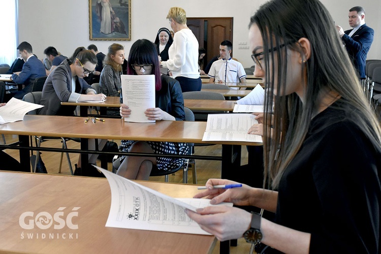 Diecezjalny etap XXIX Olimpiady Teologii Katolickiej w Świdnicy