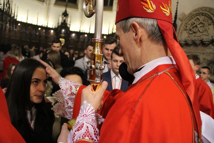 Bierzmowanie w tarnowskiej katedrze