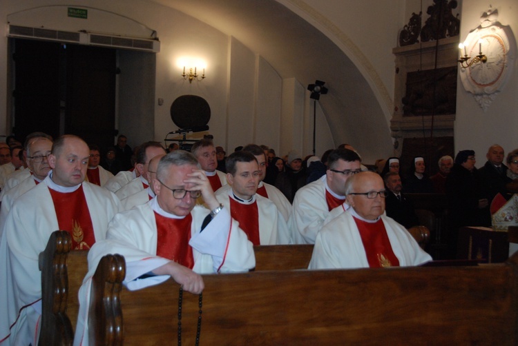 Uroczystości pogrzebowe śp. bp. Alojzego Orszulika - cz. I