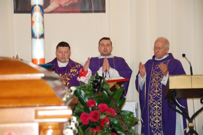 Uroczystości pogrzebowe śp. bp. Alojzego Orszulika - cz. I