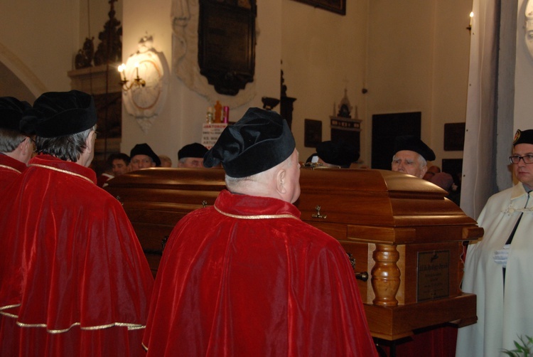 Uroczystości pogrzebowe śp. bp. Alojzego Orszulika - cz. I