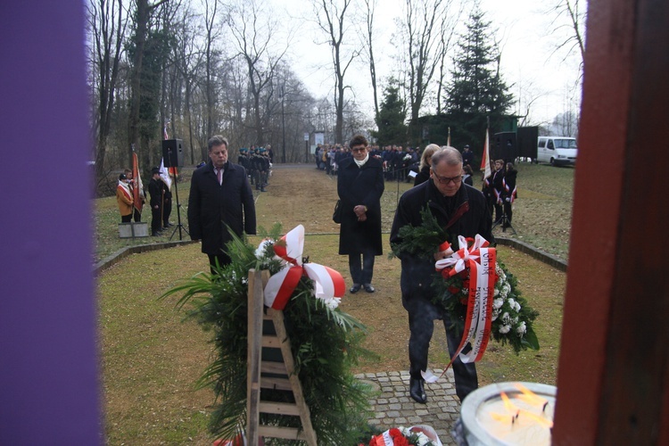 Narodowy Dzień Pamięci Żołnierzy Wyklętych na Polanie Śmierci w Barucie-Dąbrówce