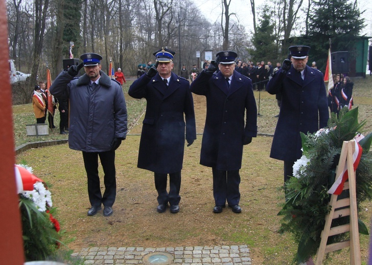 Narodowy Dzień Pamięci Żołnierzy Wyklętych na Polanie Śmierci w Barucie-Dąbrówce