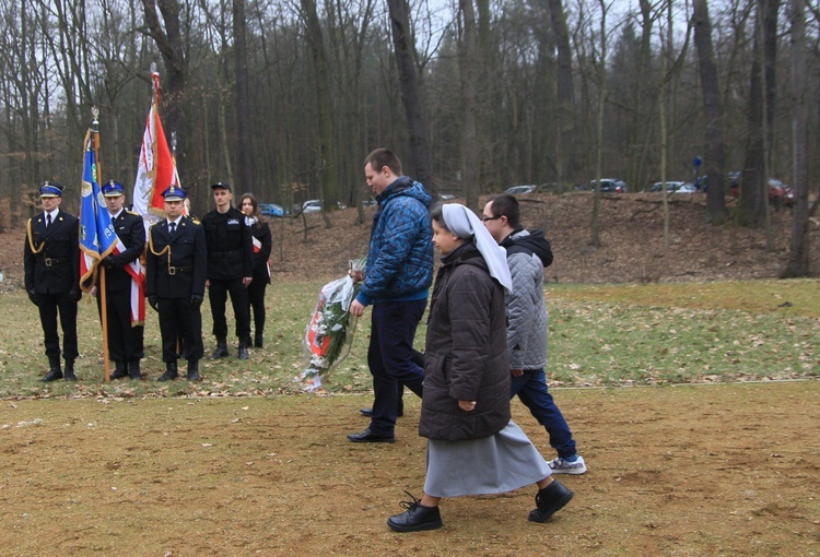 Narodowy Dzień Pamięci Żołnierzy Wyklętych na Polanie Śmierci w Barucie-Dąbrówce