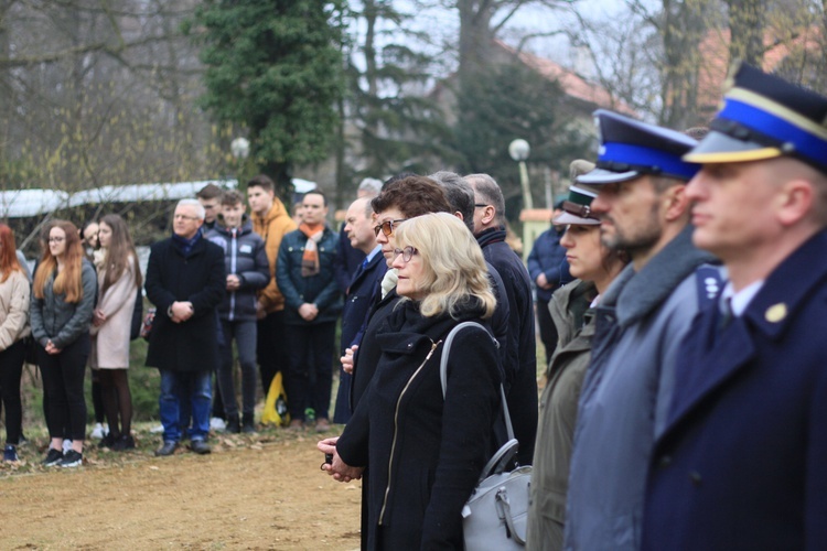 Narodowy Dzień Pamięci Żołnierzy Wyklętych na Polanie Śmierci w Barucie-Dąbrówce