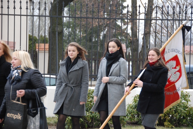 Uroczystości pogrzebowe śp. bp. A. Orszulika - cz.1