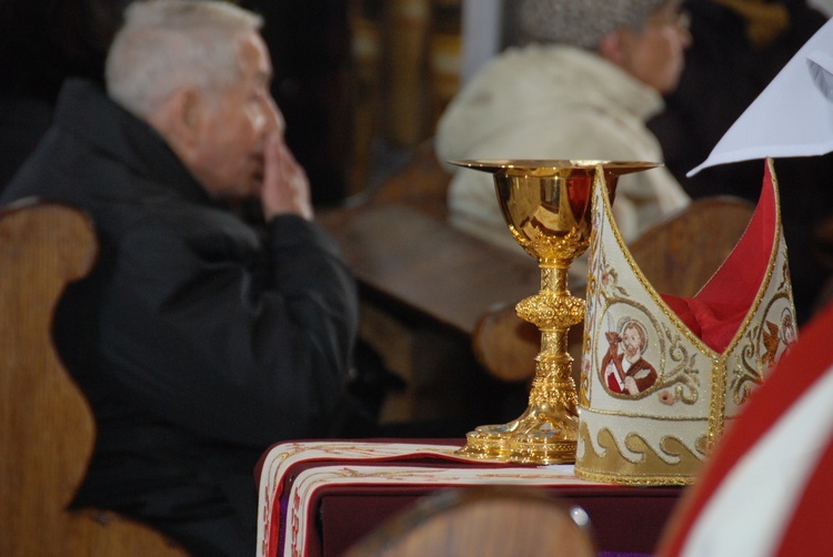 Uroczystości pogrzebowe śp. bp. A. Orszulika - cz.1