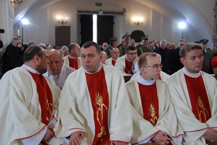 Uroczystości pogrzebowe śp. bp. A. Orszulika - cz.1