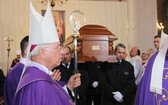 Uroczystości pogrzebowe śp. bp. A. Orszulika - cz.1