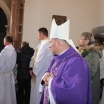 Uroczystości pogrzebowe śp. bp. A. Orszulika - cz.1