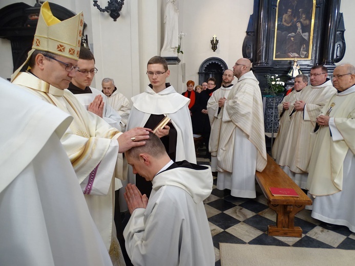 Święcenia diakonatu br. Piotra Zerzuchy, karmelity bosego