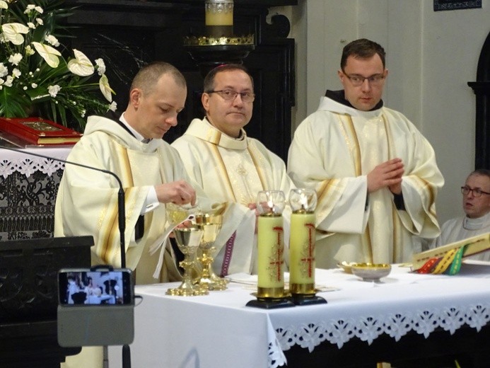 Święcenia diakonatu br. Piotra Zerzuchy, karmelity bosego