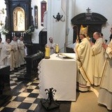 Święcenia diakonatu br. Piotra Zerzuchy, karmelity bosego