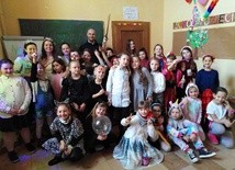 Bal karnawałowy przy parafii