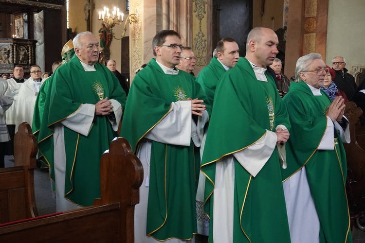 Świdnickie obchody Dnia Pamięci Żołnierzy Wylętych rozpoczęła Msza św. w katedrze