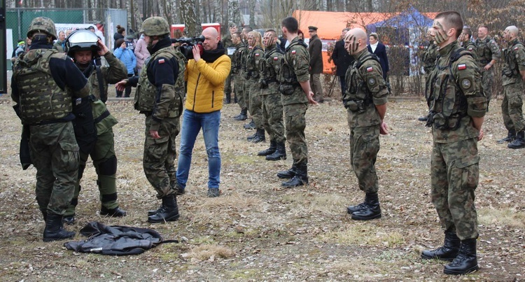 Bieg Tropme Wilczym w Ostrowcu Świętokrzyskim 