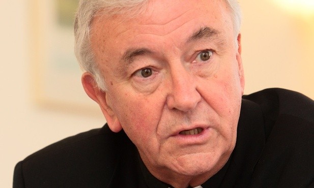 Kard. Nichols: w sprawie nadużyć zmiana punktu widzenia